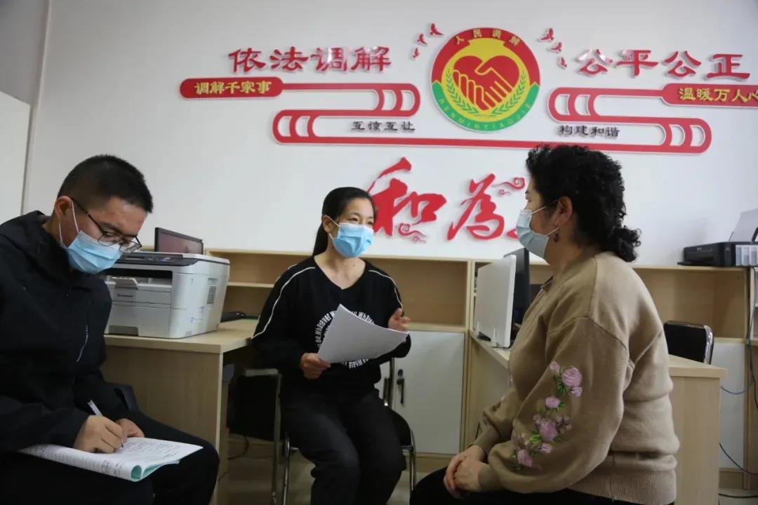有法律问题找“新疆掌上12348”，“家门口”的免费公共法律服务你知道吗？